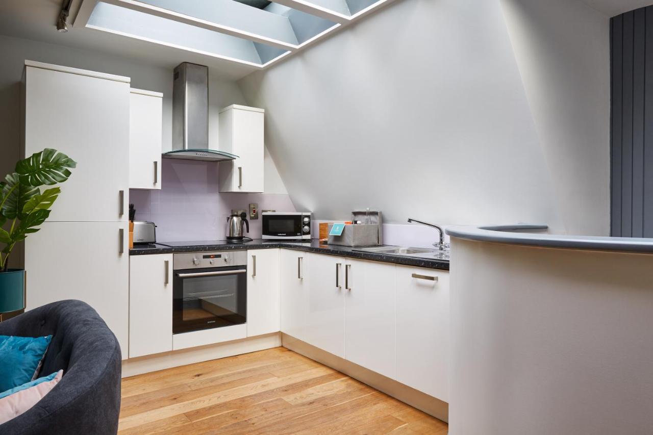 Holborn By Viridian Apartments Лондон Экстерьер фото